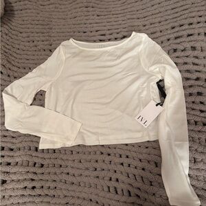 Women’s White Long Sleeve Top IVL